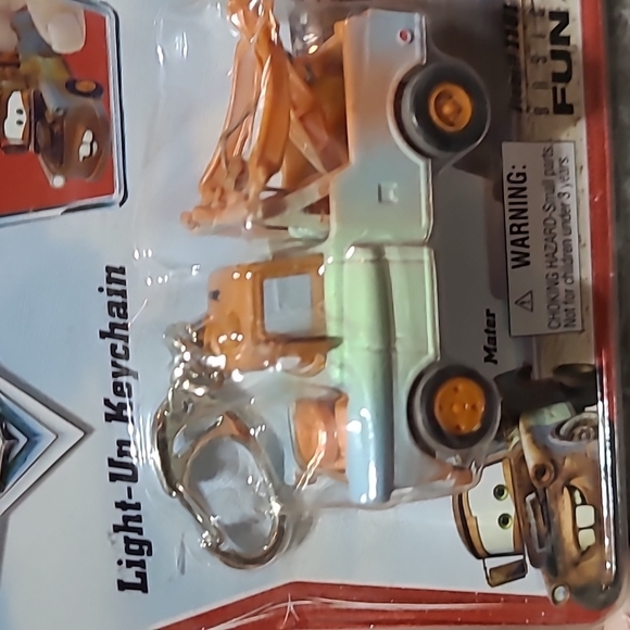 Disney Pixar Cars Mater Light-up Keychain 2006 - Picture 2 of 16